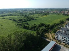 Kto pod kim ...Górki kopie, ten sam z nich spada